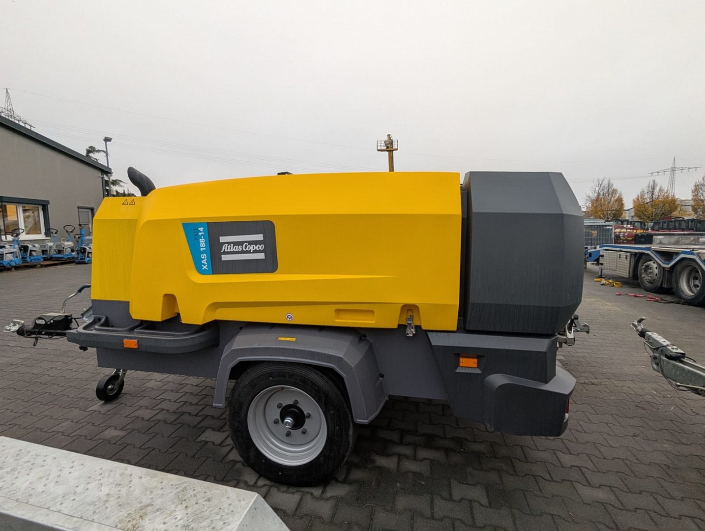 WhatsApp Image 2025-11-10 at 08.52.11